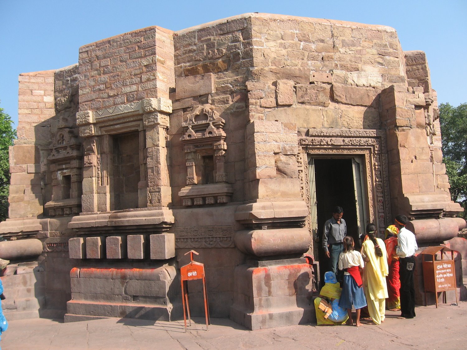 Mundeshwari Temple: A Timeless Odyssey into Ancient India’s Spiritual Tapestry