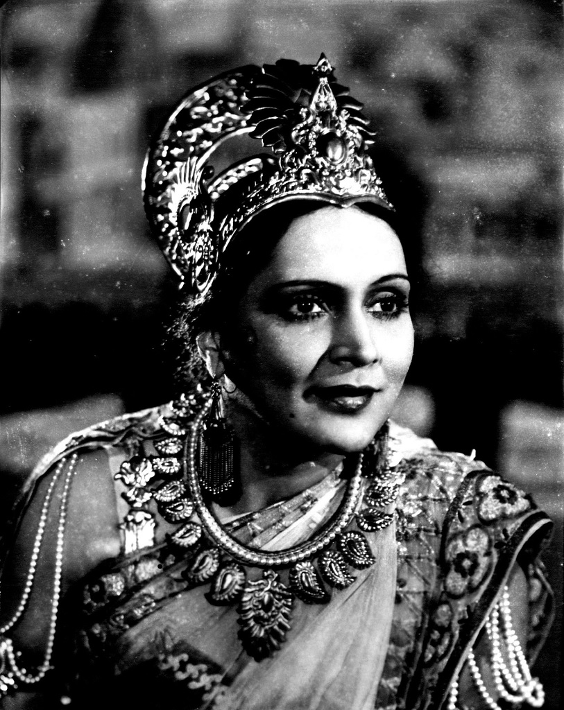 Who Was Durga Khote?