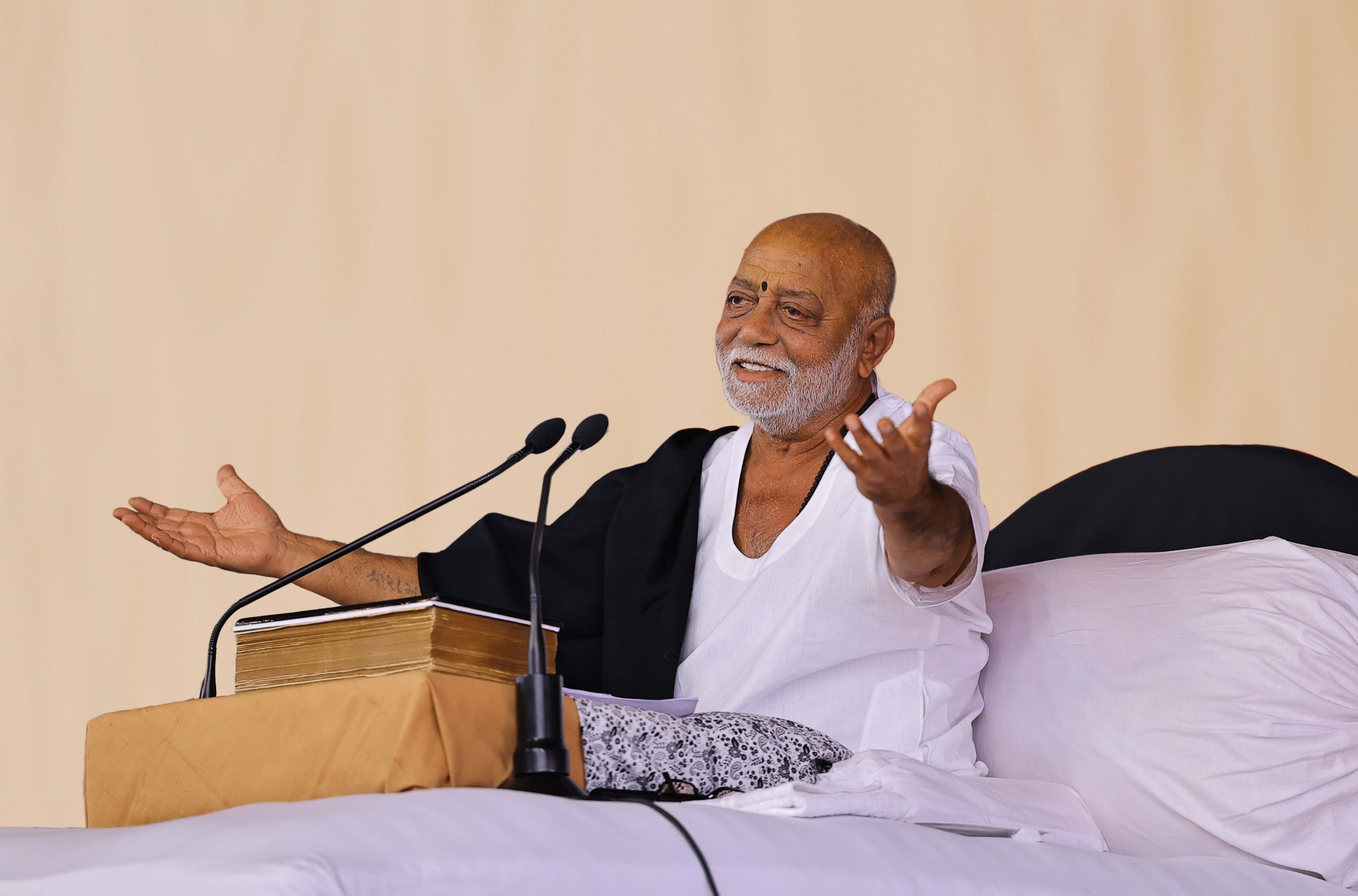 Morari Bapu: The Saint of Ram Katha and Messenger of Love