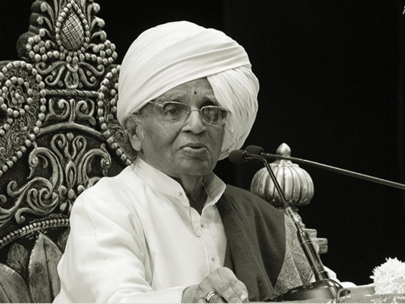 Baba Maharaj Satarkar: The Legendary Kirtankar Who Revived the Spirit of Bhakti in Maharashtra