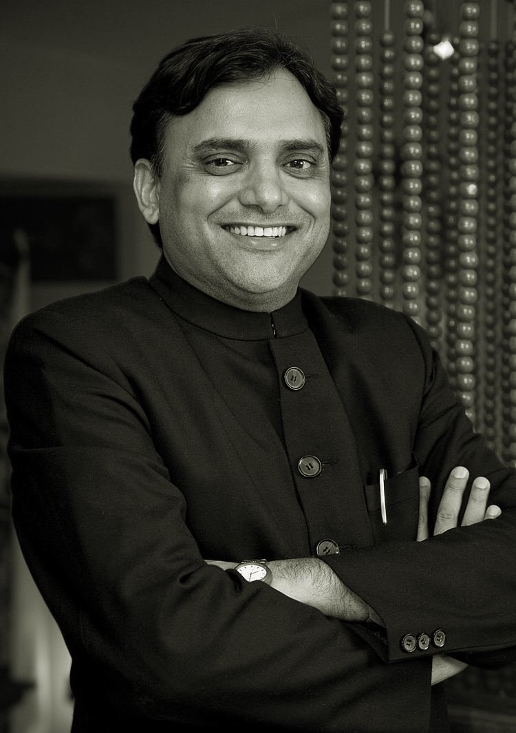 Dr. Partap Chauhan: A Visionary Pioneer in Ayurveda and Holistic Health
