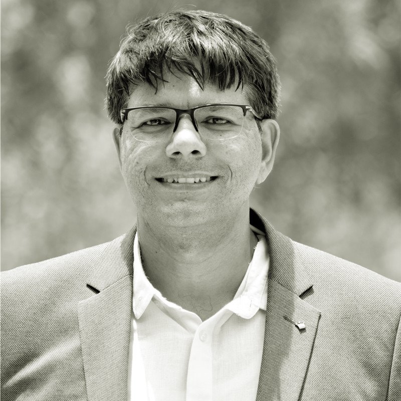 Shyam Sunder Jyani: The Professor Who Made Tree Planting a Family Tradition