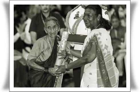 Bhimavva Doddabalappa Shillekyathara: The Torchbearer of Karnataka’s Shadow Puppetry Tradition