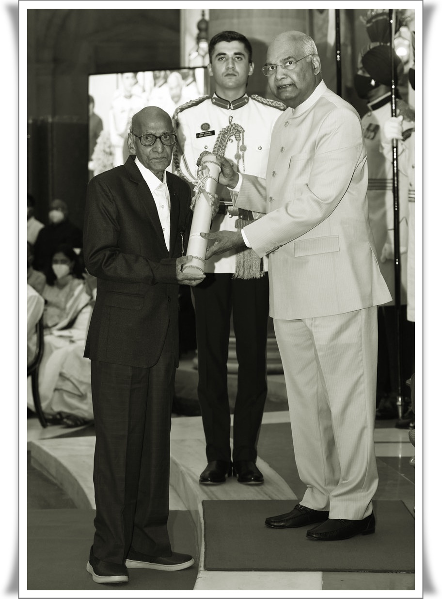 Narasingha Prasad Guru: The Voice of Koshali Literature and Cultural Identity