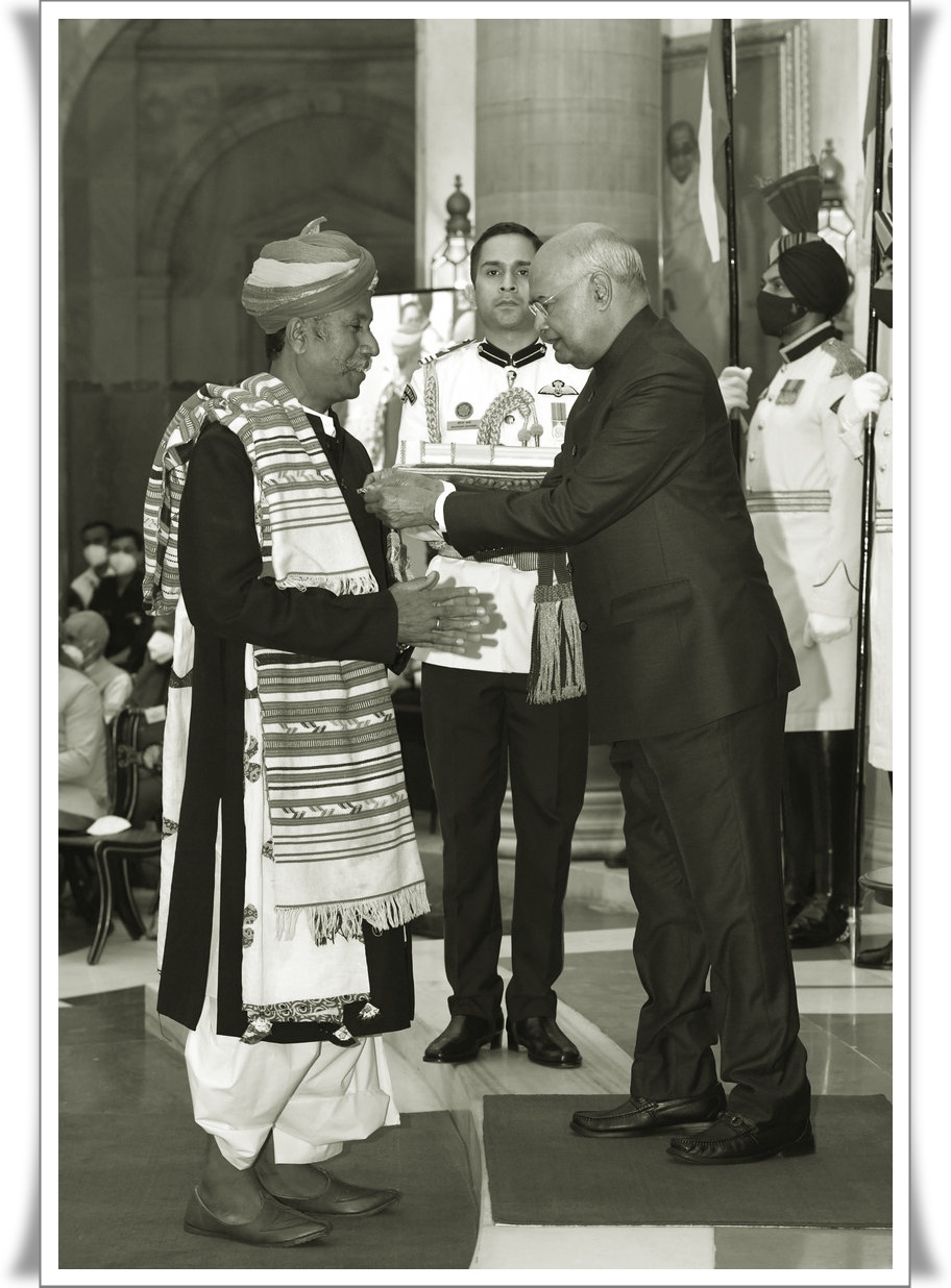 Anwar Khan Manganiyar: The Voice of Rajasthan’s Timeless Musical Heritage