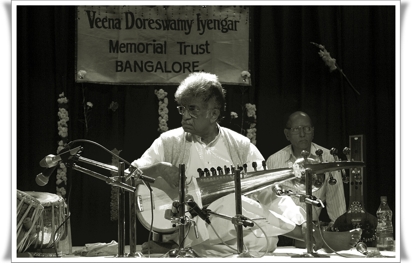 Pt. Rajeev Taranath: The Legendary Sarod Maestro, Scholar, and Padma Shri Awardee